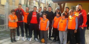 Fc Crotone e Comune di Crotone incontrano gli ospiti del centro sociale “Marianna Agostino”