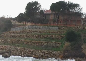 Sequestrate ville abusive a Isola di Capo Rizzuto