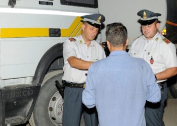 Sequestrati 18 mila litri di gasolio agricolo sulla SS106