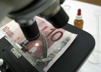 Banconote false dal fioraio: calabrese finisce nei guai in Friuli