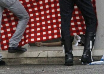 Calabria, imprenditore si suicida lanciandosi dal balcone