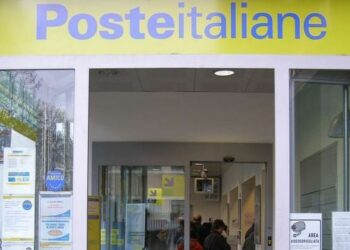 Tentata rapina all’ufficio postale di Melissa a colpi di mazza