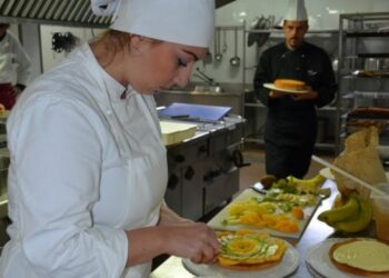 All’Alberghiero di Le Castella e’ tempo di Open Day