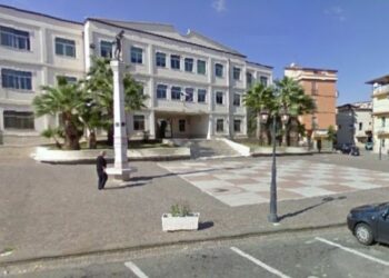 Cutro: i consiglieri Mattace e Virelli passano all’opposizione