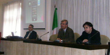 Il Comune a portata di cellulare con il nuovo sistema di messaggistica gratuito