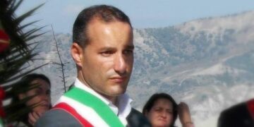 Rapina a Strongoli, Laurenzano: vicini alla famiglia Romeo