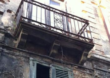 L’ex ministro Bray lancia appello: ‘salviamo il palazzo storico della Calabria’