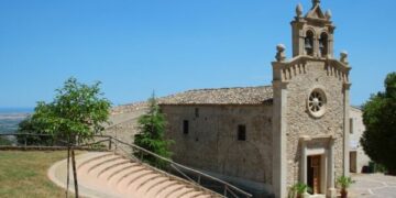 Belvedere Spinello, l’antico sito bizantino e la Madonna della Scala