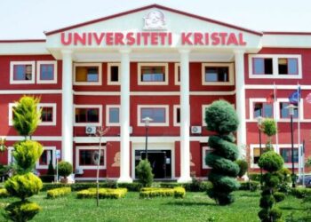 Dall’Albania a Catanzaro per finire il corso di odontoiatria, ok dal Tar