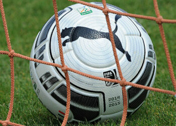 Serie B, goleada dell’Avellino, bene lo Spezia che blocca il Carpi in casa.