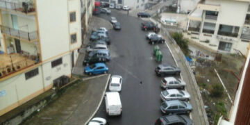 Crotone, neve e forte vento creano disagio tra i cittadini