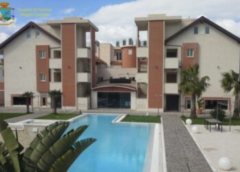 Sequestrato rinomato albergo a Reggio Calabria