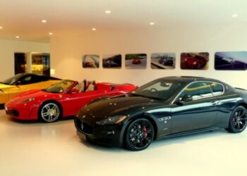 Calabrese prova auto sportiva a Milano e non la restituisce piu’