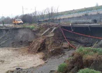 Maltempo, situazione critica in Calabria: frane ed esondazioni