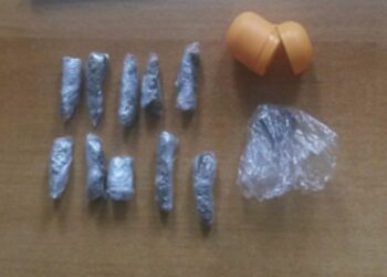 Pusher con la droga nell’ovetto di cioccolata, arrestato a Lamezia