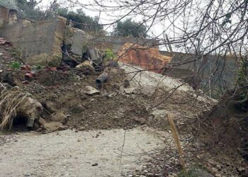 Cinque frane a Petilia Policastro, evacuate 80 persone