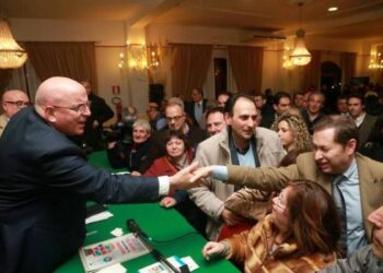 Oliverio a Sibari: “no a trivellazioni e termovalorizzatore”