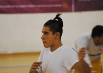 Pallamano, il Crotone chiude con una vittoria: ora i playoff