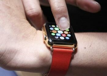 Apple Watch, cosa cambia (se cambia) per chi va in auto