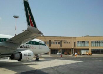L’aeroporto di Crotone vuole di piu’: avviso per nuove rotte
