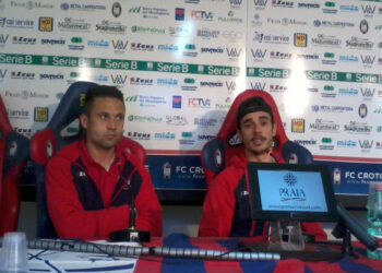 Serie B, il Crotone continua a vincere in casa anche in dieci