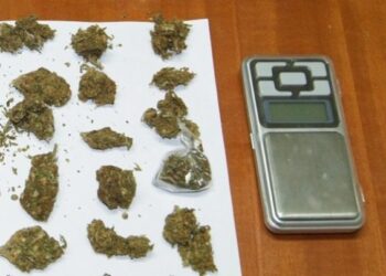 Hashish a casa, arrestato muratore a Isola Capo Rizzuto