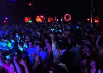 Polizia ‘rovina’ il Rave Party di Rossano, scattano le denunce