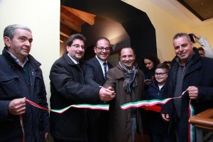 Taglio del nastro nuovo museo di lacinio