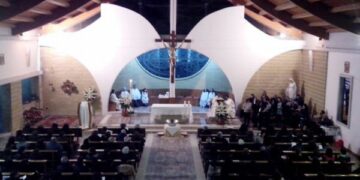 Ciro’ Marina, suggestiva veglia Pasquale a Sant’Antonio