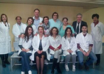 Barba, capelli e manicure per i pazienti dell’ospedale di Lamezia Terme