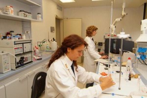 polizia_laboratorio