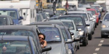 Esodo primaverile, vertice in prefettura a Cosenza: 6 aprile bollino rosso