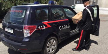 Pagano corriere con assegni falsi, nei guai due fratelli di Crotone