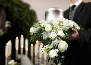 Incidente su SS107, niente funerale per Chiara