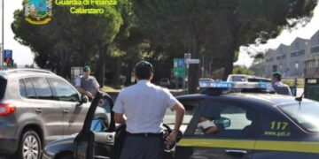 Fallisce societa’ a Lamezia Terme, sequestri beni e 6 persone indagate