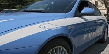 Rapina al ‘Simply’ di Crotone, due arresti