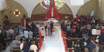 Ciro’ Marina, raduno fedeli da tutta la Diocesi