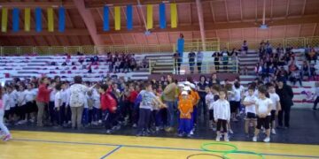 ‘Sport in Classe’, oltre 500 studenti del comprensorio a Ciro’ Marina