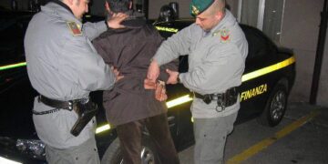 Preso il latitante Francesco Napoli, era nascosto a Vibo Valentia