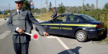 In auto sigarette di contrabbando, fermato calabrese in Basilicata