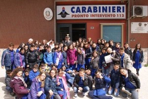 Educazione alla legalità carabinieri di Petilia Policastro