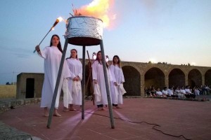 Fiaccolata morti in mare a Cirò Marina (3)