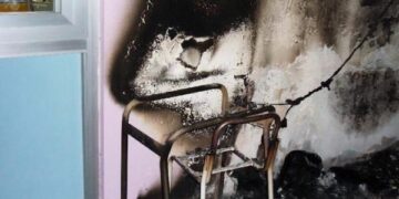 Rubano materiale e poi danno fuoco a scuola, 3 arresti nel reggino