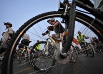 Arriva il ‘Krimisal Mass’ a Ciro’ Marina, pedalata di massa in notturna