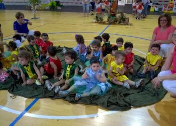 Baby ecologisti crescono a Ciro’ Marina