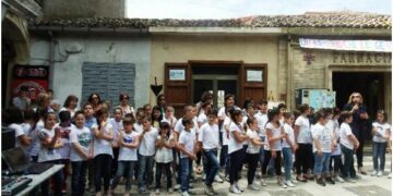 ‘Voce ai libri ovunque’, iniziativa delle classi a Tempo Pieno della Primaria di Ciro’