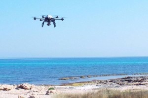 Drone in mare