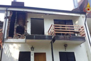 Esplosione appartamento
