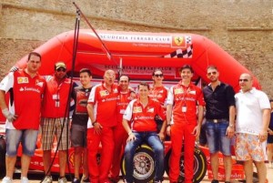 Ferrari F2002 a Le Castella (1)