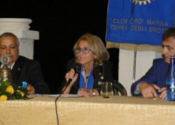 Rotary Club Ciro’ Marina, Pina De Novara nuovo presidente
